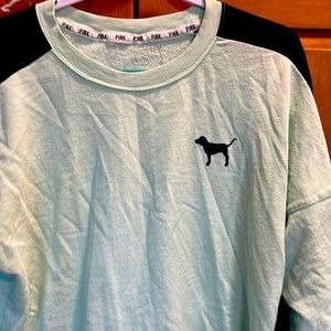 Pink oversized large lightweight sweatshirt worn a few. Clean just need ironing